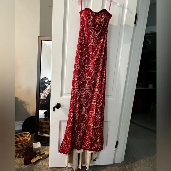 Maggie Sottero Dresses | Vintage Maggie Sottero Red Lace Sleeveless Prom Gown | Color: Cream/Red | Size: 8 | Mphickman's Closet